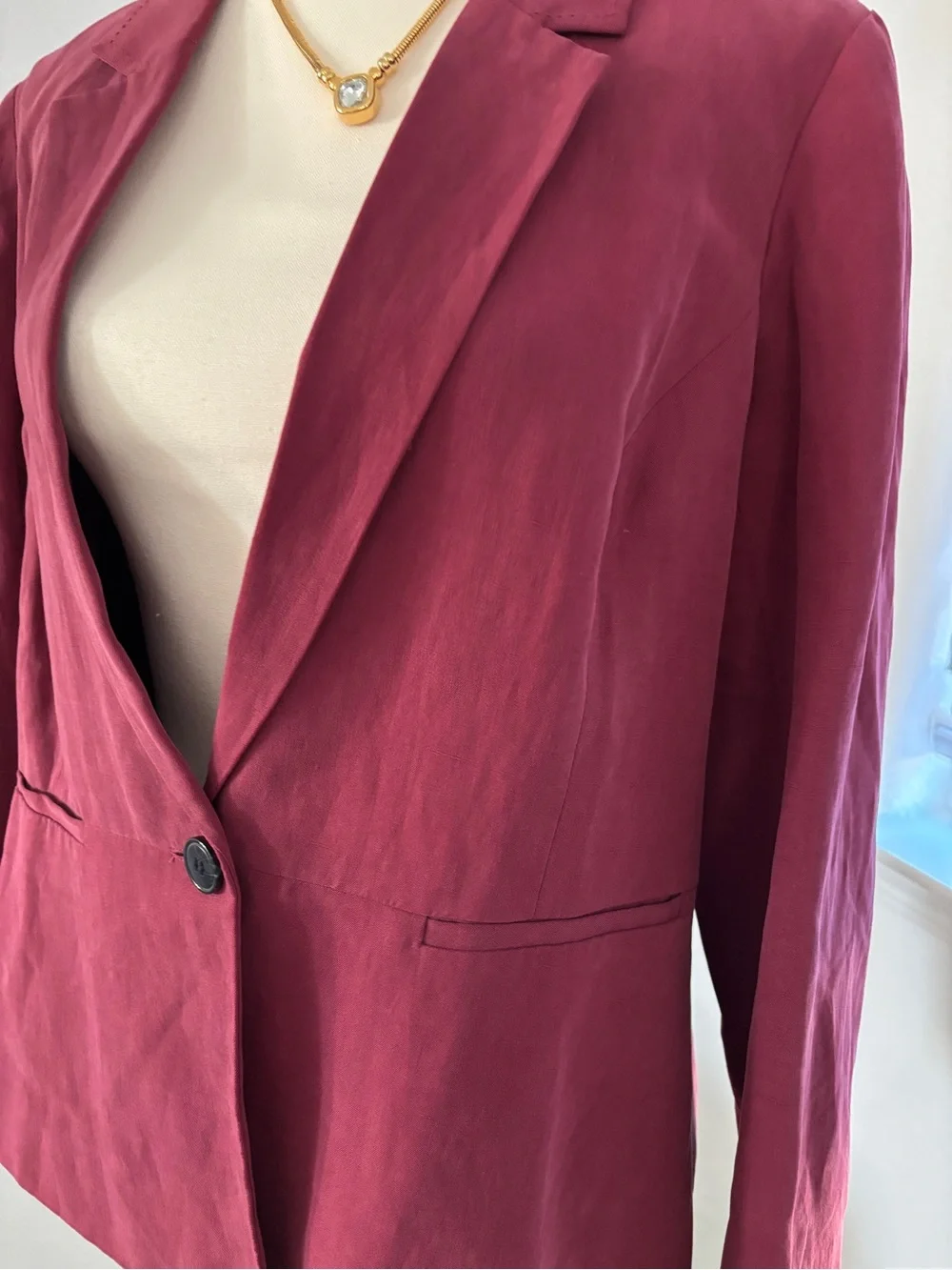 Pure Collection Wine-Red Single-Button Blazer - Picture 2 of 7